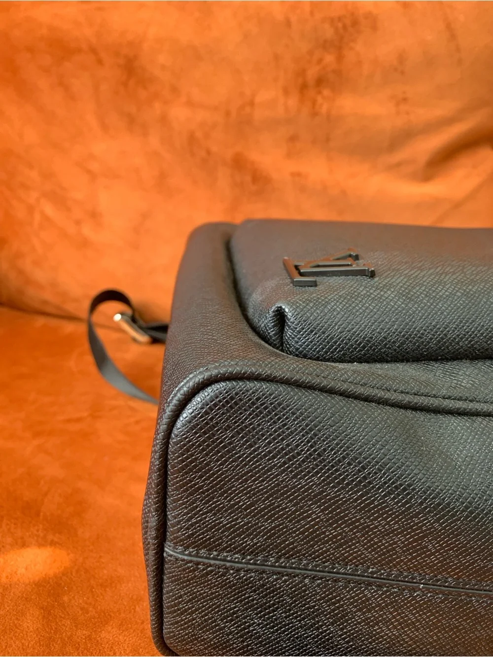 Louis Vuitton Black Men’s Leather Backpack